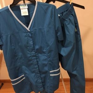 Teal Scrub set
